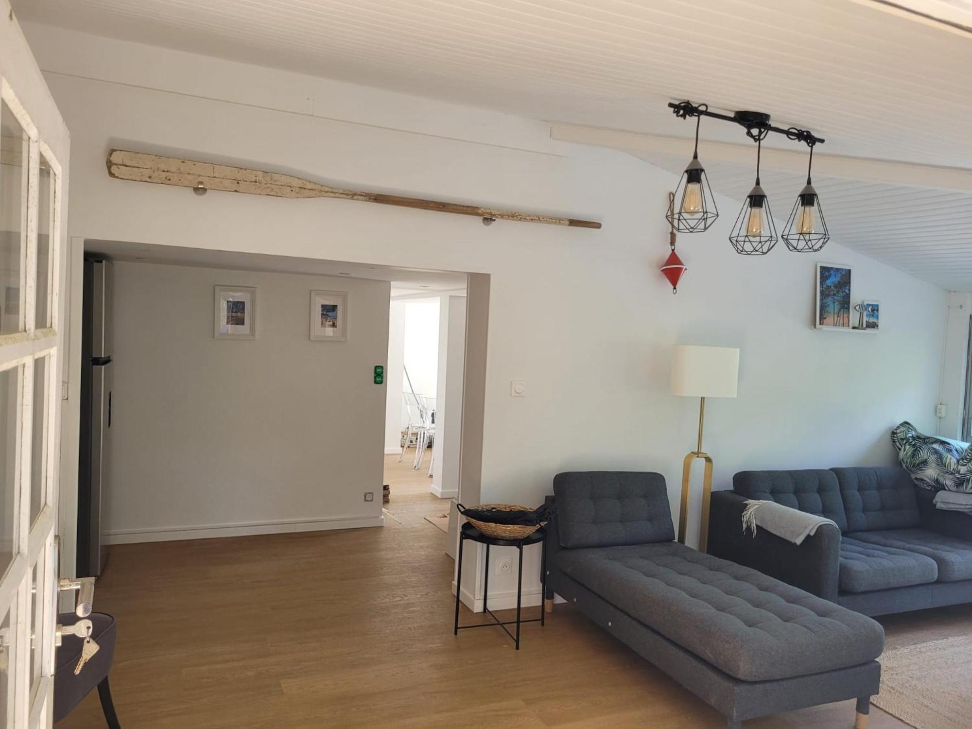 Holiday home Agreable Avec Piscine, 12 Personnes