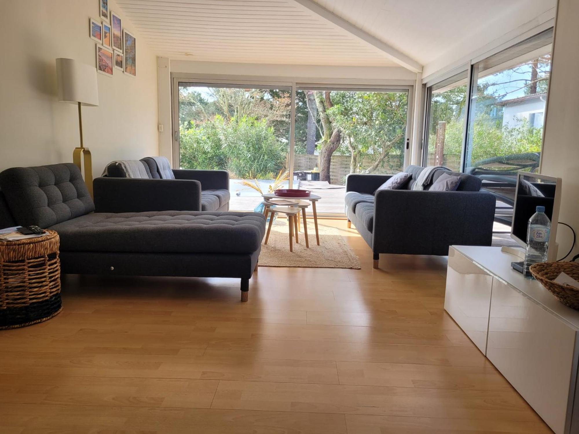 Agreable Avec Piscine, 12 Personnes * Arcachon